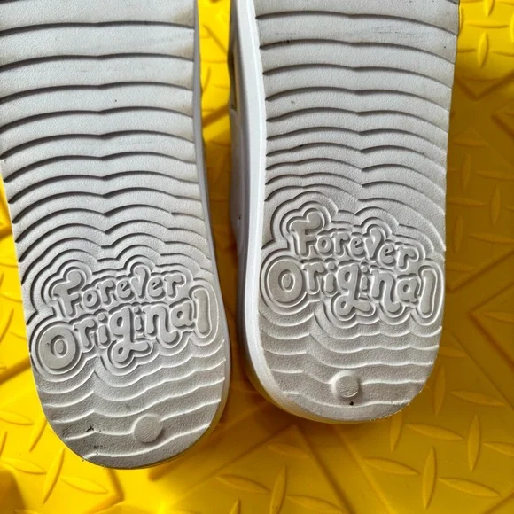 Dr.Scholl’s summer sandals.  Size 9. - Picture 8 of 9